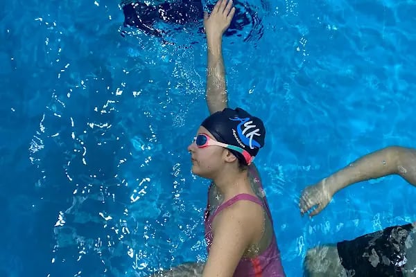 AquaWave Lara Yüzme Kursu - Resim 9