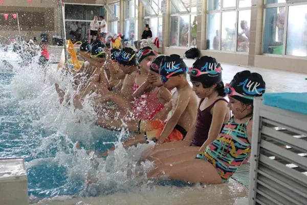 AquaWave Lara Yüzme Kursu - Resim 8
