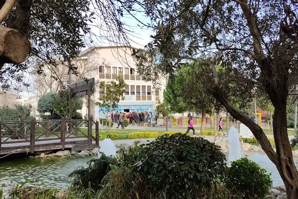 İstanbul Esenyurt Halk Eğitimi Merkezi - Resim 15