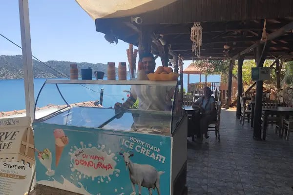 Zirve Cafe - Resim 2