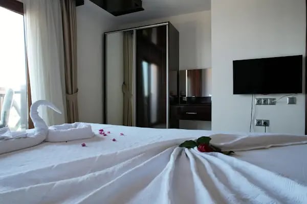 MEU HOTEL - Resim 14
