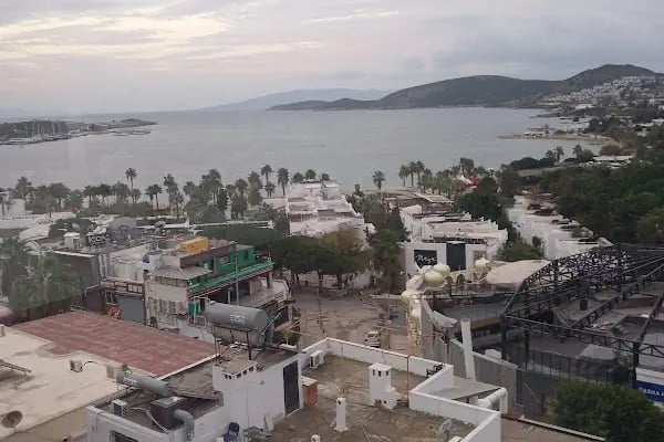 MEU HOTEL - Resim 16