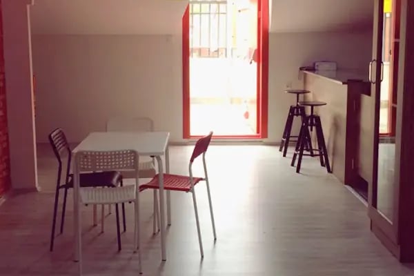 English Inn Language School - Resim 4
