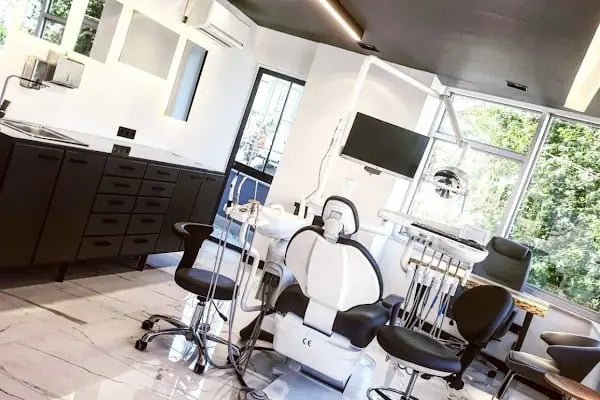 Diş Hekimi Ezgi Çimen - Alanya Dental House - Resim 3