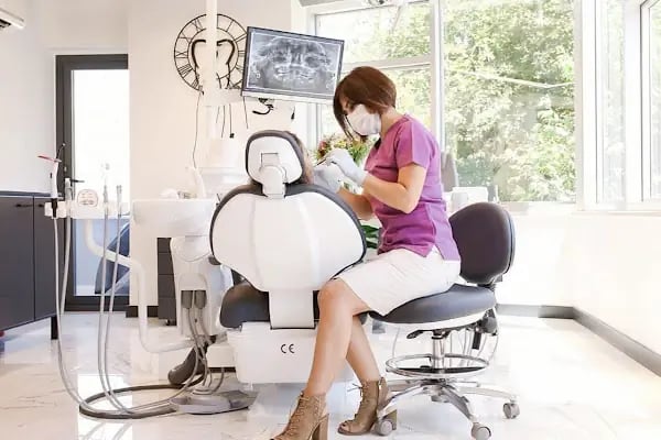 Diş Hekimi Ezgi Çimen - Alanya Dental House - Resim 8