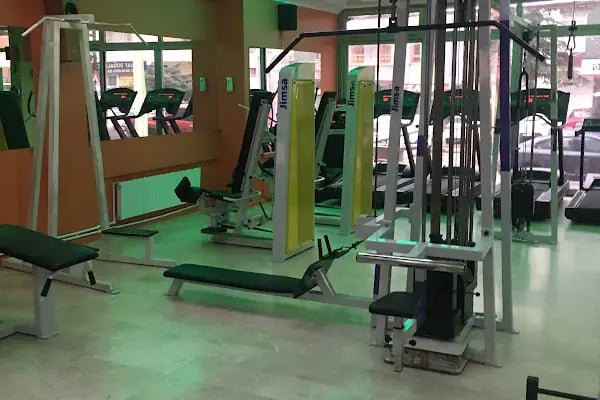 POWERS SPORT CENTER - Resim 7