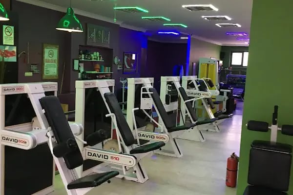 POWERS SPORT CENTER - Resim 8