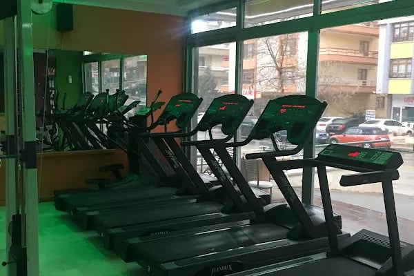 POWERS SPORT CENTER - Resim 6