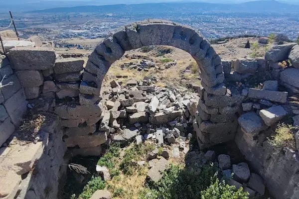 Bergama Kalesi Ve Teleferik - Resim 2
