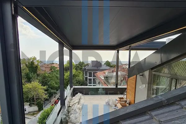 İnorma Yapı Sistemleri: Bioclimatic Pergola, Rolling Roof, Giyotin Cam, Zip Perde - Resim 3