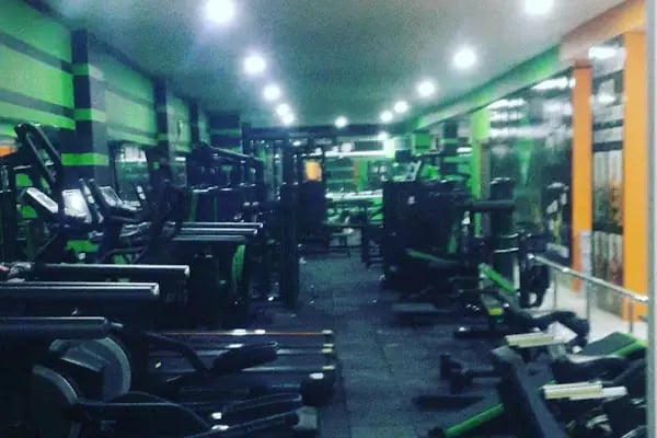 Athletic Gym Fitness - Resim 2