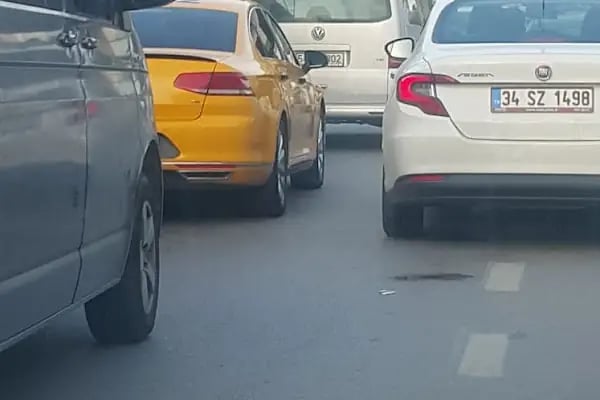 Kocaeli Devlet Hastanesi Taksi Durağı - Resim 17