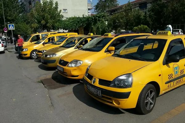 Kocaeli Devlet Hastanesi Taksi Durağı - Resim 12