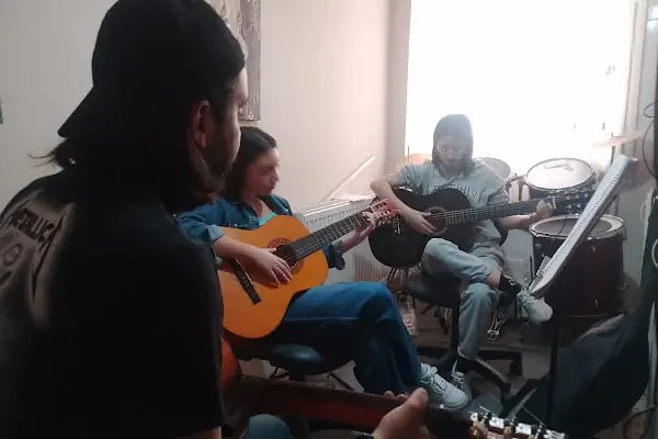 Güz Sanat Akademi Bornova - Resim 9