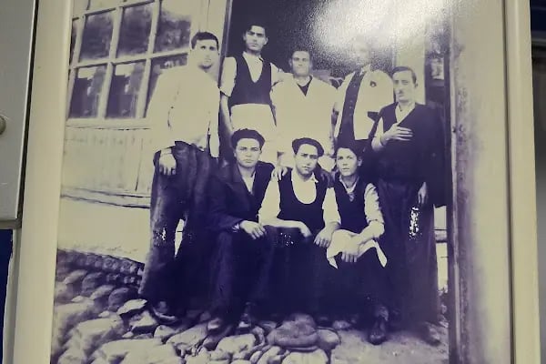 Kebapçı İdris - pideli köfte - Resim 13