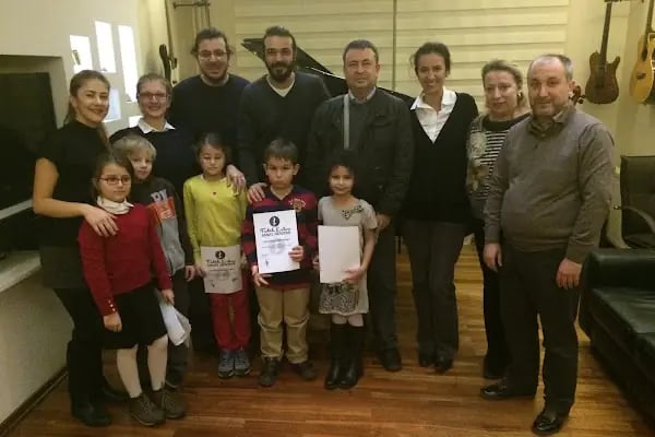 Fatih Erkoç Sanat Akademi - Resim 15