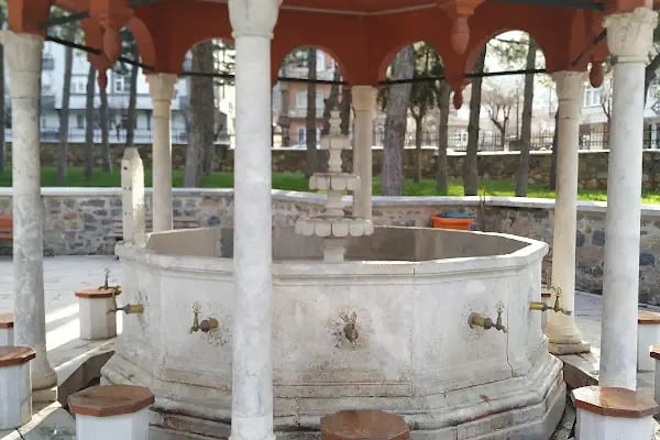 Hasan Paşa İmaret Cami - Resim 5