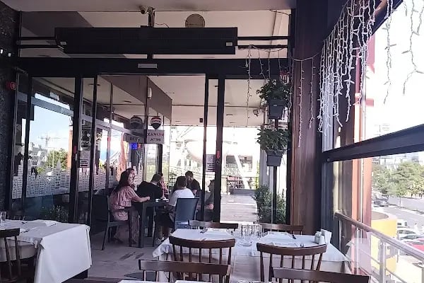 Daphne Cafe&amp;Restaurant - Resim 10