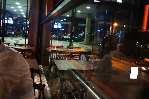 Daphne Cafe&amp;Restaurant - Resim 18