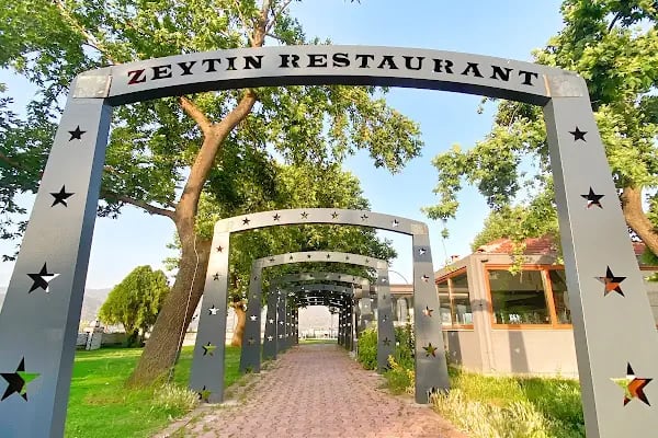 Zeytin Restaurant - Resim 9