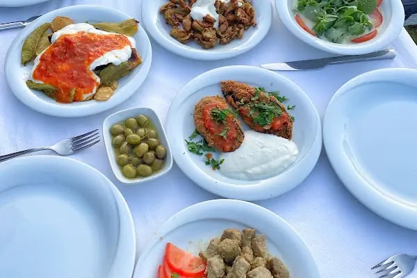 Zeytin Restaurant - Resim 6