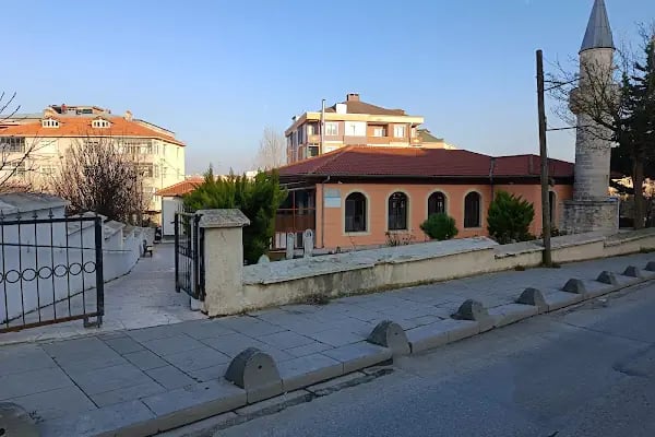 Hadim Baba Cami ve Türbesi - Resim 5