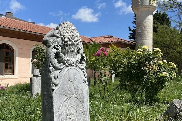 Hadim Baba Cami ve Türbesi - Resim 13