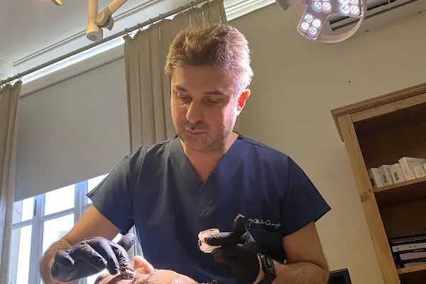 Dr. Ali Rıza Öreroğlu | Estetik Rekonstrüktif ve Plastik Cerrahi - Resim 11