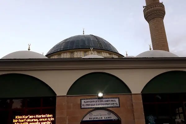 Beşerler Cami - Resim 11