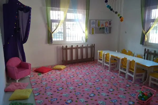 kar tanesi gündüz bakım evi - Resim 1