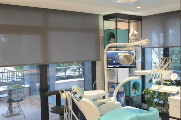 Elvandent Ağız ve Diş Sağlığı Polikliniği / Konya İmplant - Estetik Gülüş Tasarımı - Laminate Veneer - Resim 14