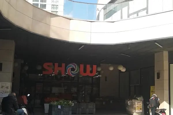 SHOW Market Luxera - Resim 4