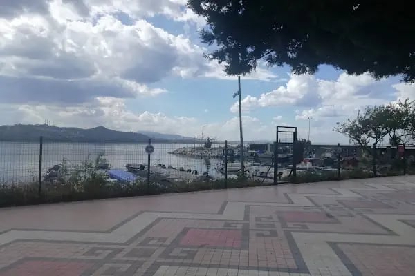 Gemlik Kayıkhane - Resim 6