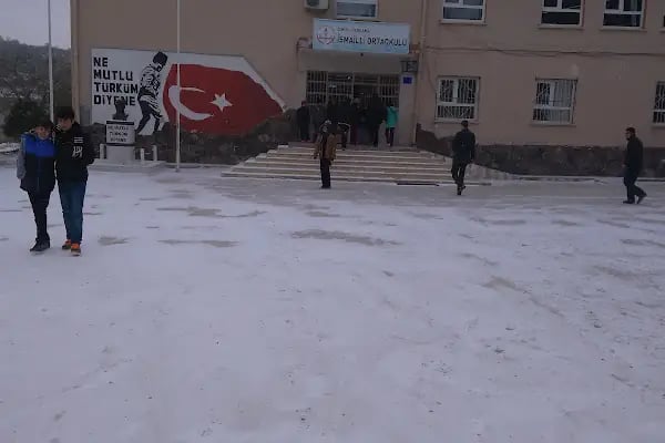 İsmailli Ortaokulu - Resim 4