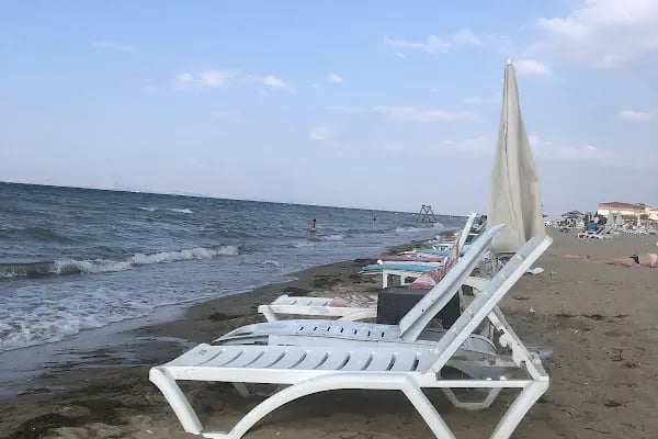 Akraba Beach - Resim 3