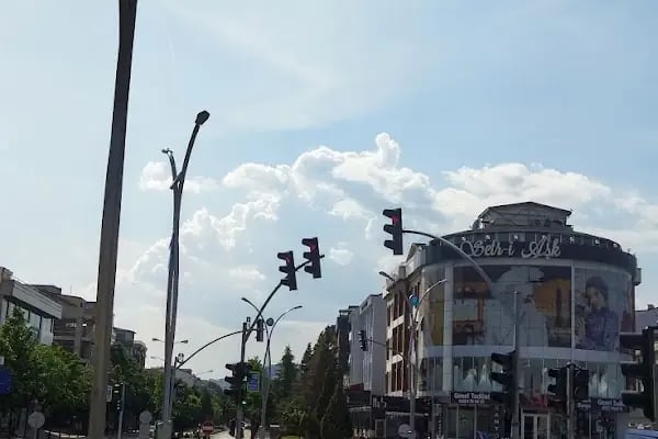 RE/MAX AYNUR CEYLAN - Resim 2