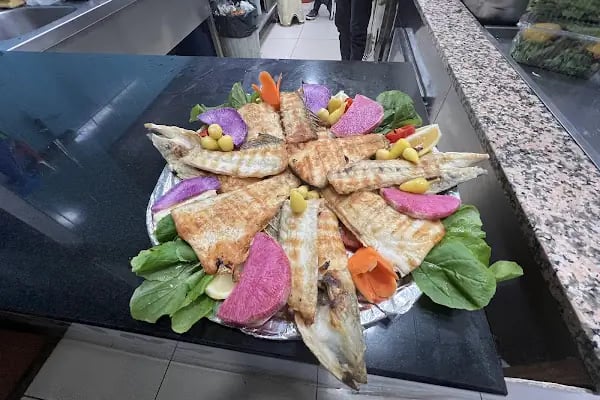 Marina Balık Market Pişirme Evi - Resim 16