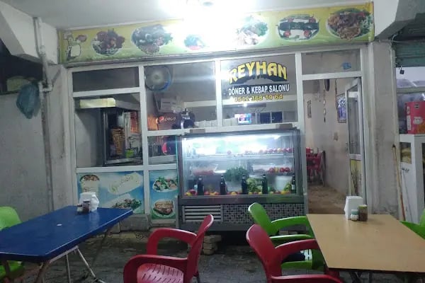 Reyhan Döner Kebab Salonu - Resim 2