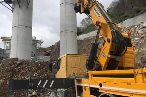 Kazazoğlu Otomotiv Vinç Kiralama - Forklift Kiralama - Resim 11