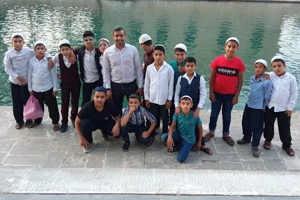 Taşkınlar Mehmetcik Ortaokulu - Resim 2