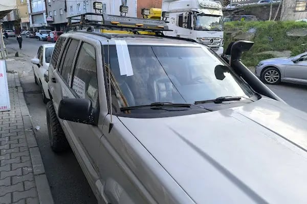 ŞAHİN OTO CAM SERVİSİ KİLİT VE CAM KRİKO MERKEZİ - Resim 13