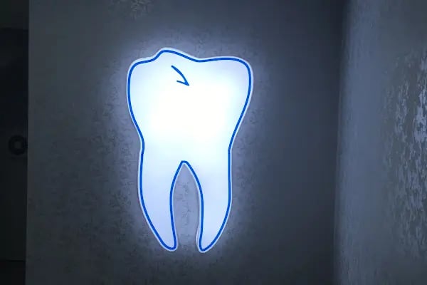 Neva Dent Ağız ve Diş Sağlığı Polikliniği - Resim 8