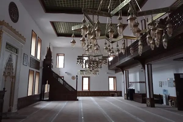 Şehitlik Camii - Resim 4