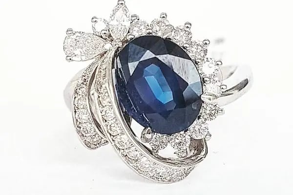STEFFANY DIAMOND GOLD AND DIAMOND JEWELLERY SHOP ALANYA - Resim 18