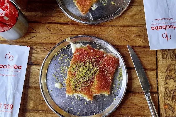 Hacıbaba Pastaneleri Gevran Şubesi - Resim 14