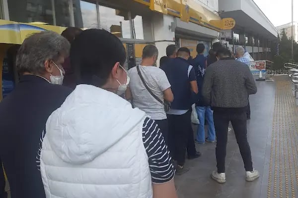 PTT Esenyurt Merkezi - Resim 20