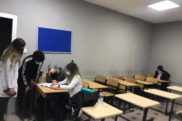Bağcılar Fen Bilimleri GOLD - Resim 6
