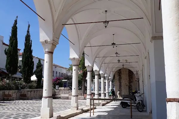 Alaçatı Pazaryeri Camii - Resim 7