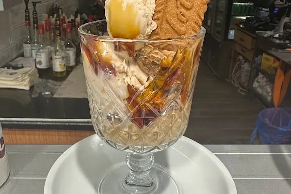 Waffle king cafe - Resim 11