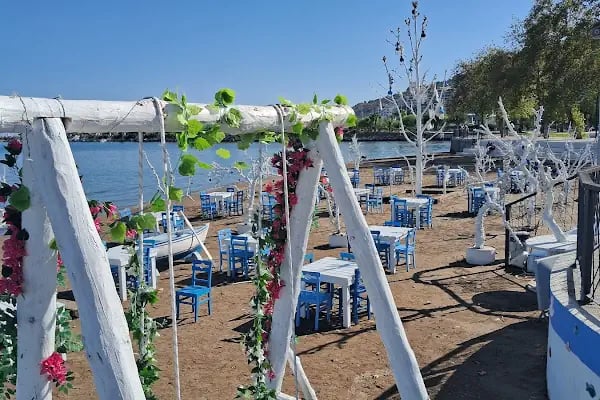 Finike 15 Temmuz Demokrasi Parkı - Resim 4